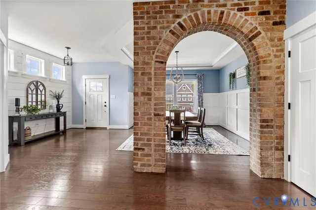a view of livingroom with furniture and fireplace