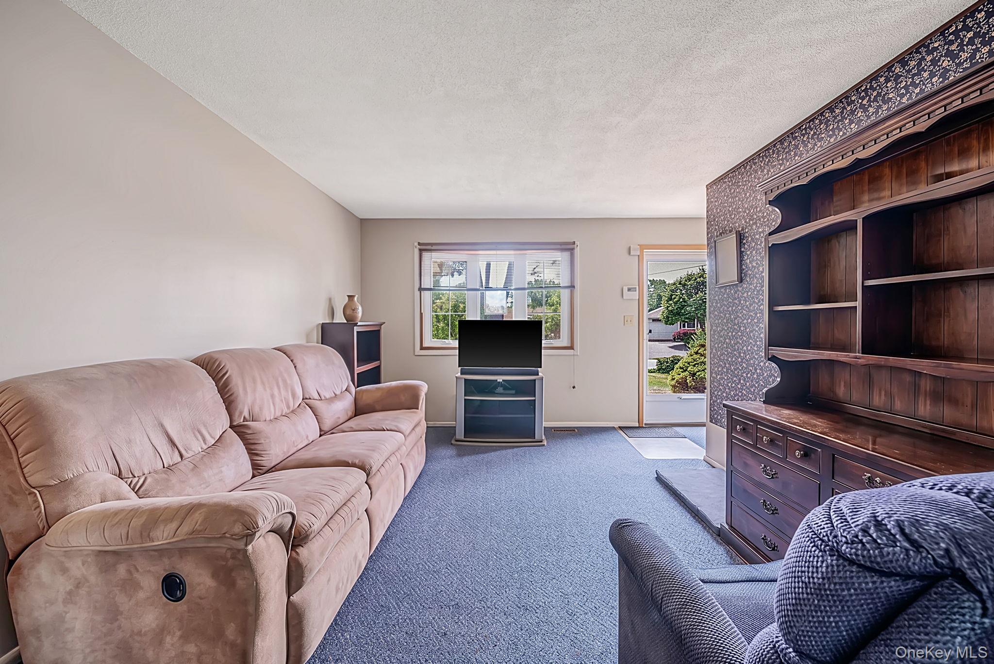 9 Standish Road Brentwood, NY 11717 - Photo 12 of 24