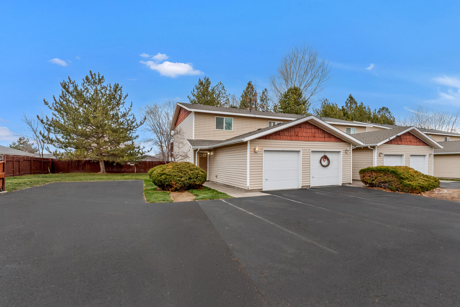 2610 Southwest 23rd Street, Unit 1 Redmond, OR 97756 - Photo 1 of 20 OReilly_20260126_1_424193_a_72ppi