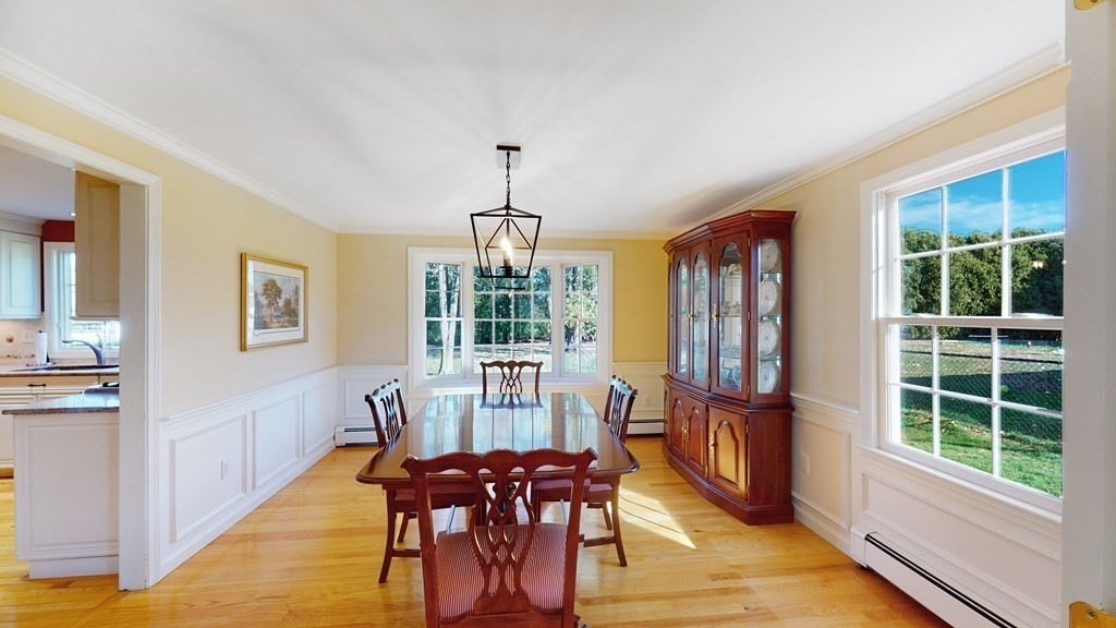 137 Berkeley Road North Andover, MA 01845 - Photo 12 of 31 Gallery Image 12