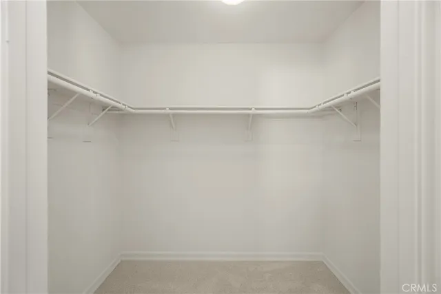 an empty room with a empty space