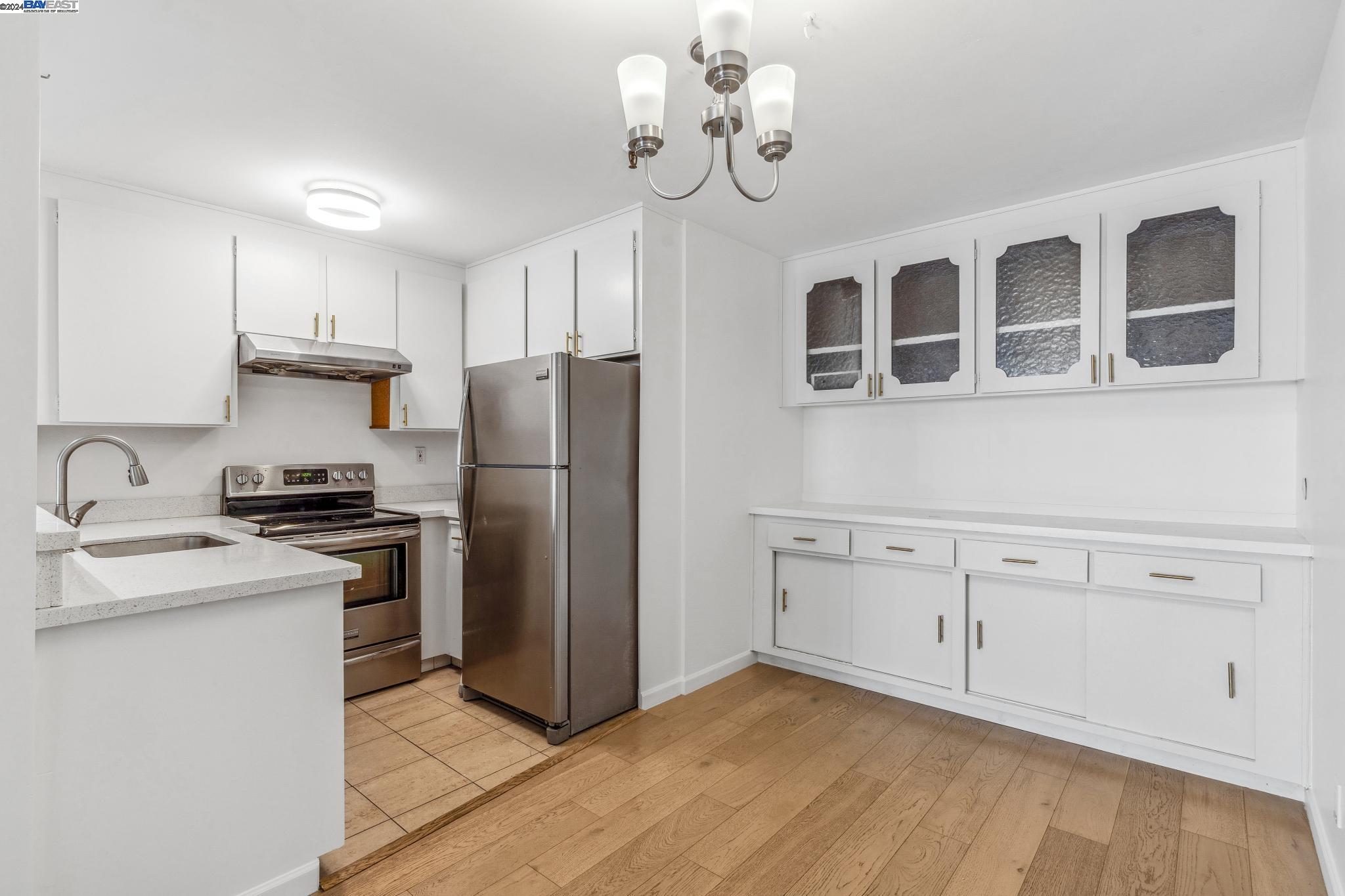 Adams Point, Oakland, CA 94610 Compass