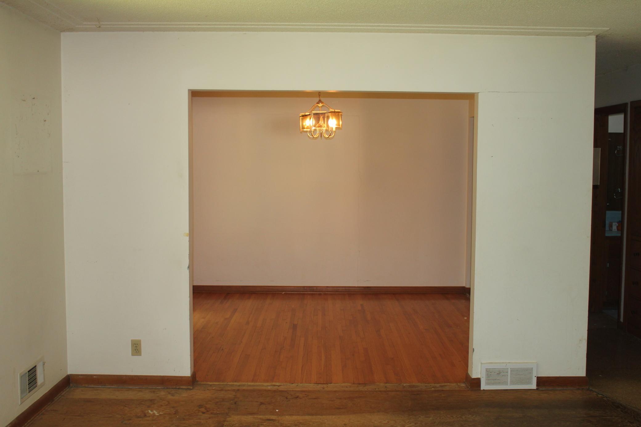 9149 Meadowview Road Bloomington, MN 55425 - Photo 13 of 34 Gallery Image 13