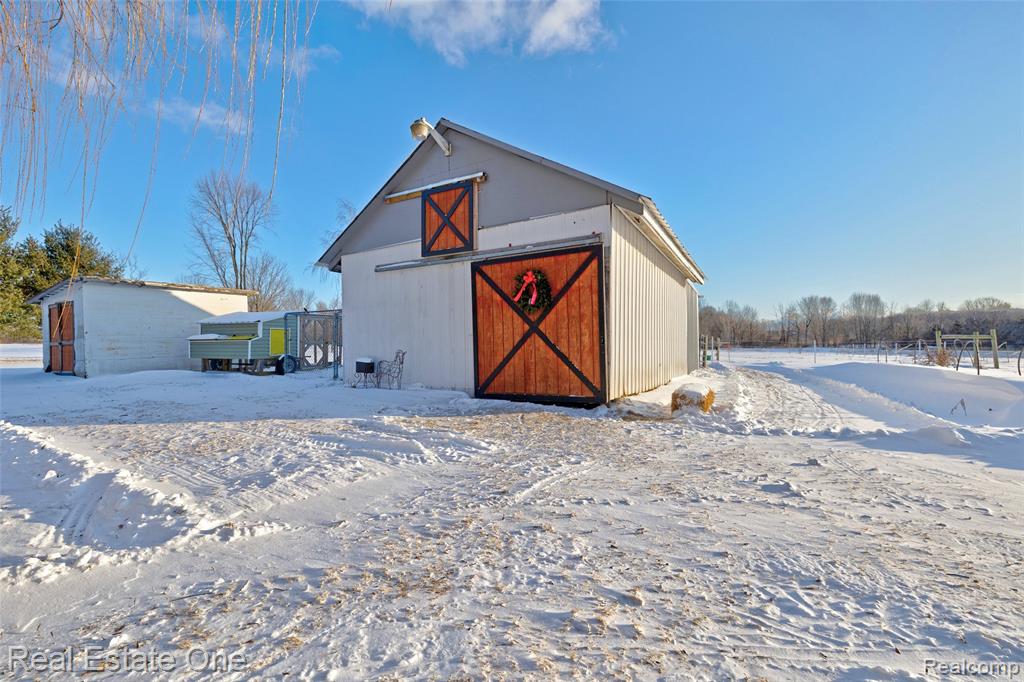 11392 East Carpenter Road Davison, MI 48423 - Photo 38 of 56 Gallery Image 38