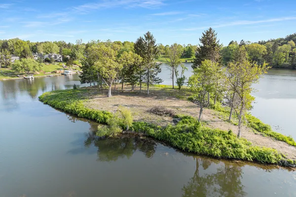 $449,000 | 11248 Lemott Circle, Jerome, MI 49249