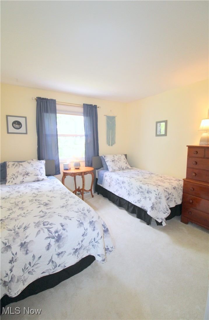 6478 State Road, Unit G8 Cleveland, OH 44134 - Photo 26 of 36 Third Bedroom with Double Wide Closet