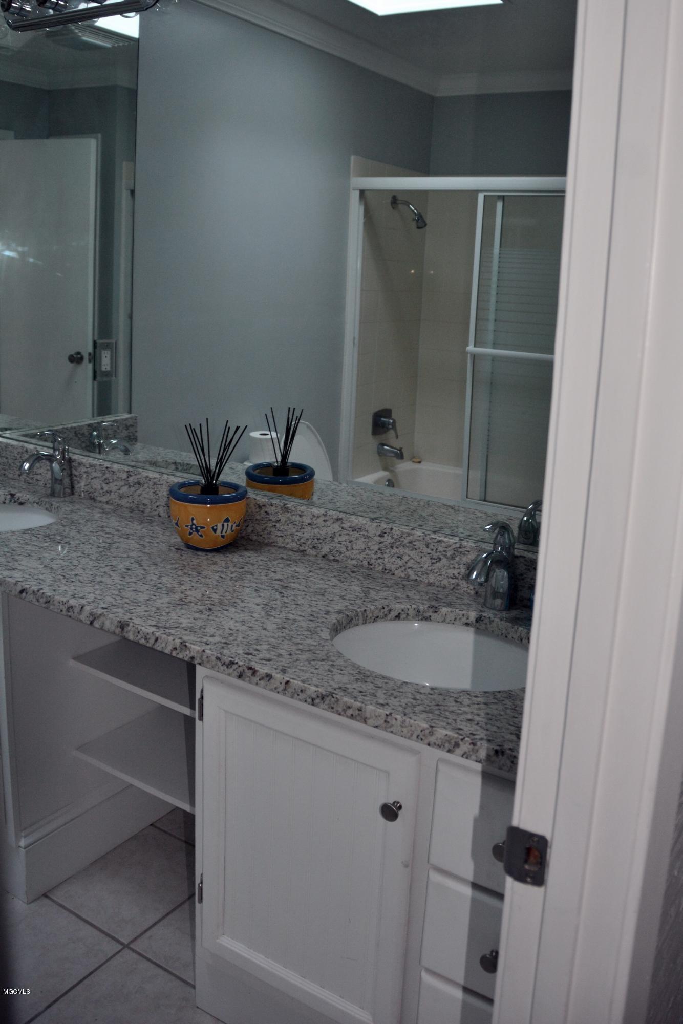 5081 Beatline Road Long Beach, MS 39560 - Photo 34 of 76 Bath 2