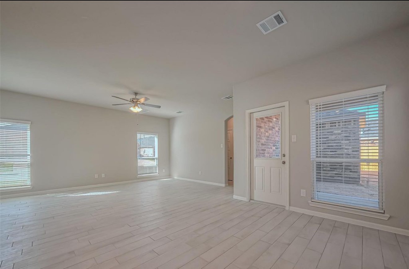 22807 Ephesus Avenue Tomball, TX 77377 - Photo 11 of 33