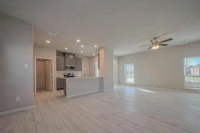 $2,590 | 22807 Ephesus Avenue, Tomball, TX 77377