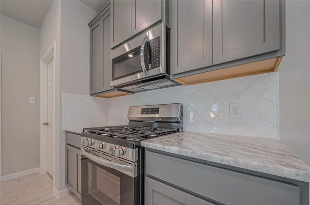 $2,590 | 22807 Ephesus Avenue, Tomball, TX 77377