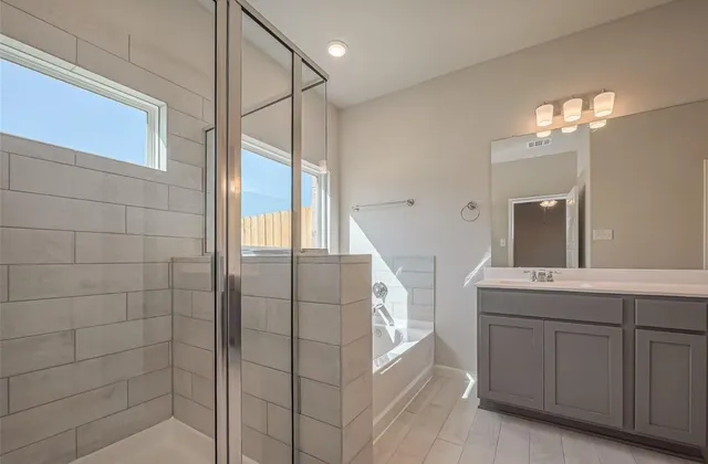 $2,590 | 22807 Ephesus Avenue, Tomball, TX 77377