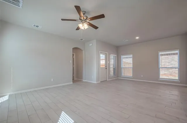 $2,590 | 22807 Ephesus Avenue, Tomball, TX 77377