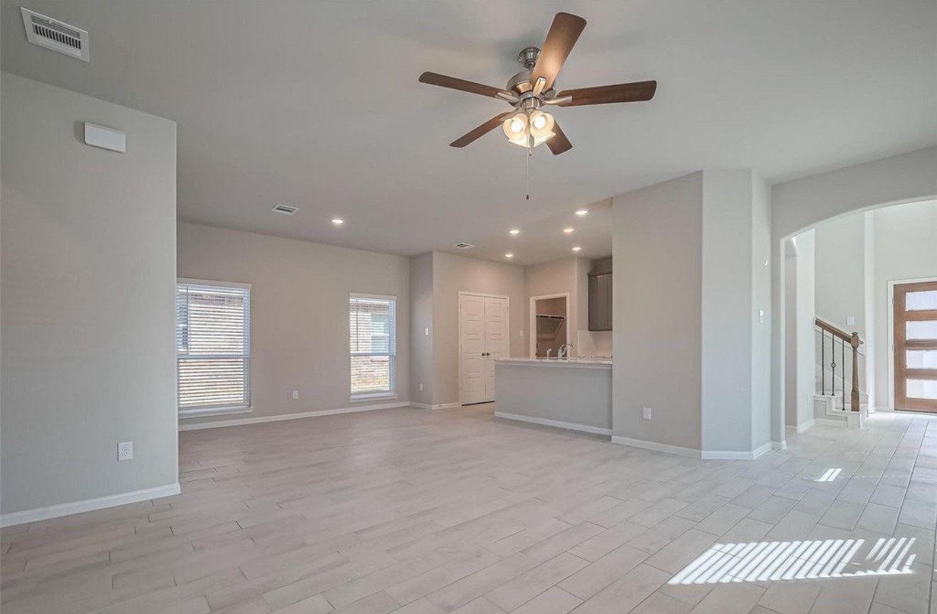 22807 Ephesus Avenue Tomball, TX 77377 - Photo 9 of 33