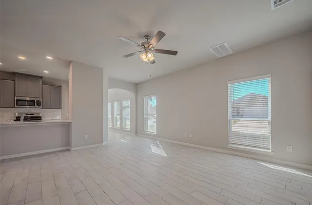 $2,590 | 22807 Ephesus Avenue, Tomball, TX 77377