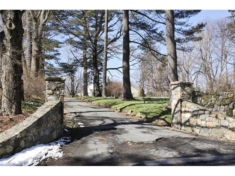 117 Marshall Ridge Road New Canaan, CT 06840 - Photo 2 of 20 a view of yard with large tree