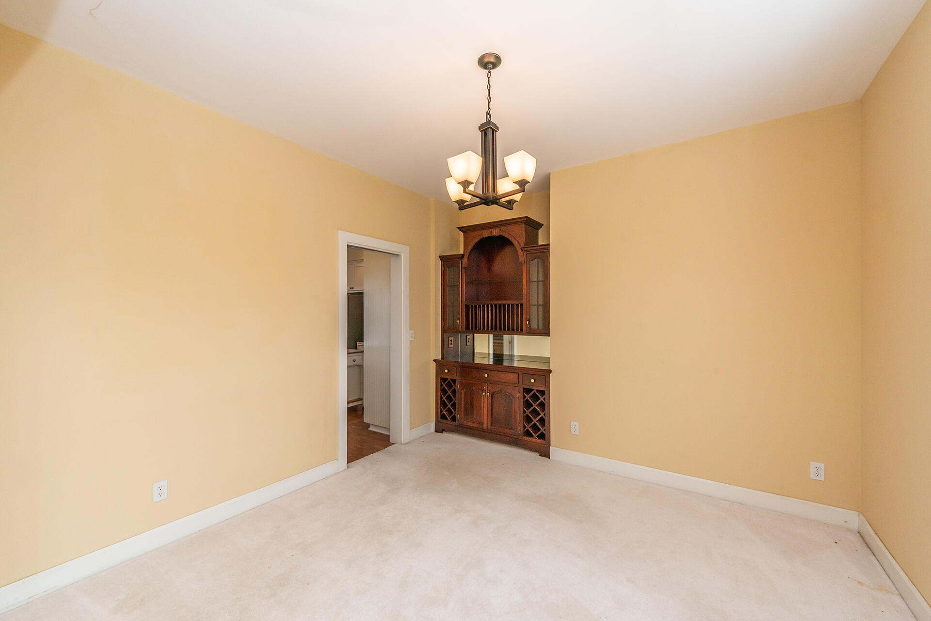 1551 Oak Ranch Road Lewiston, CA 96052 - Photo 16 of 35 a view of a chandelier in a room