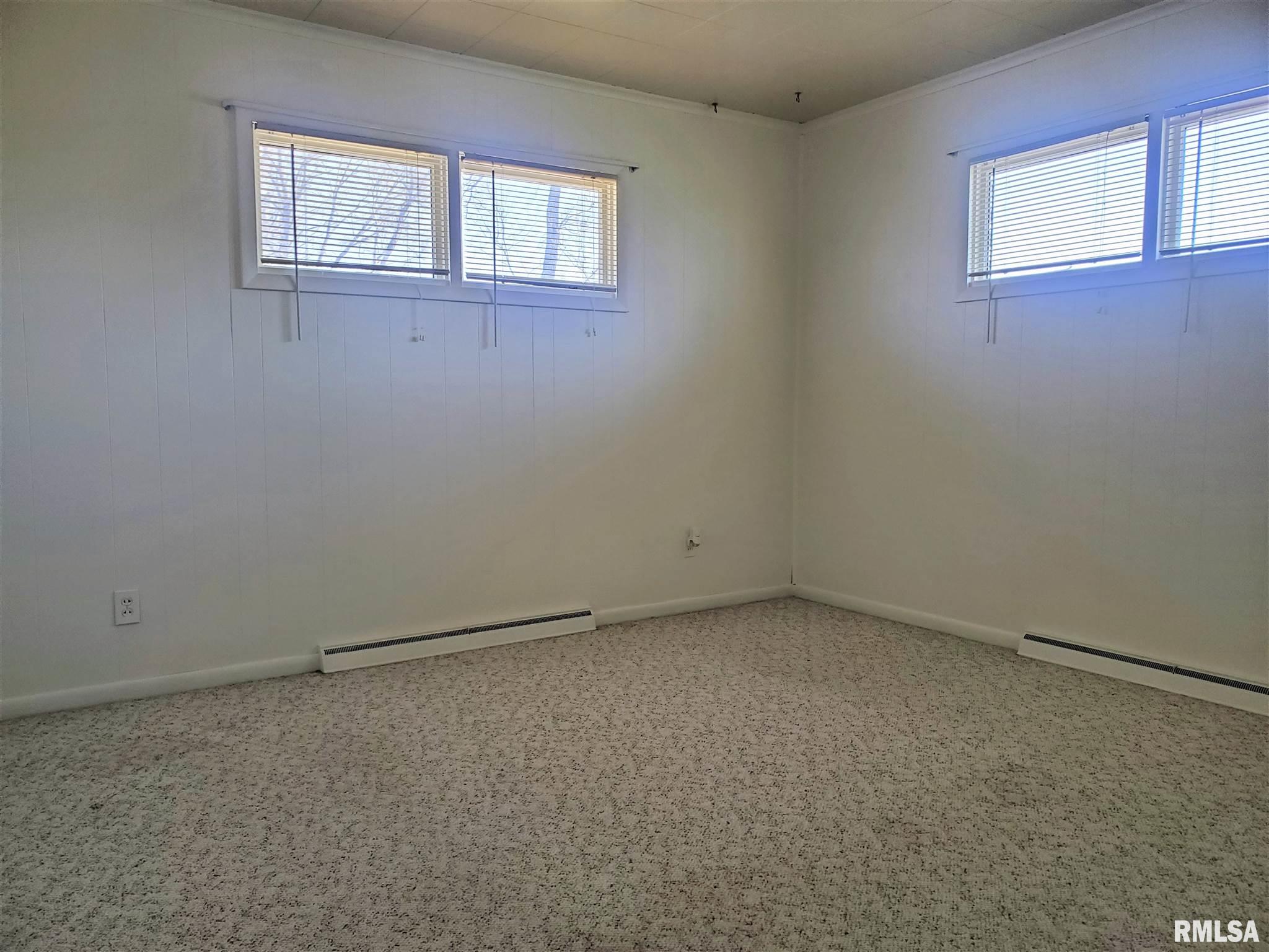9309 East Manito Road Manito, IL 61546 - Photo 11 of 20 Gallery Image 11