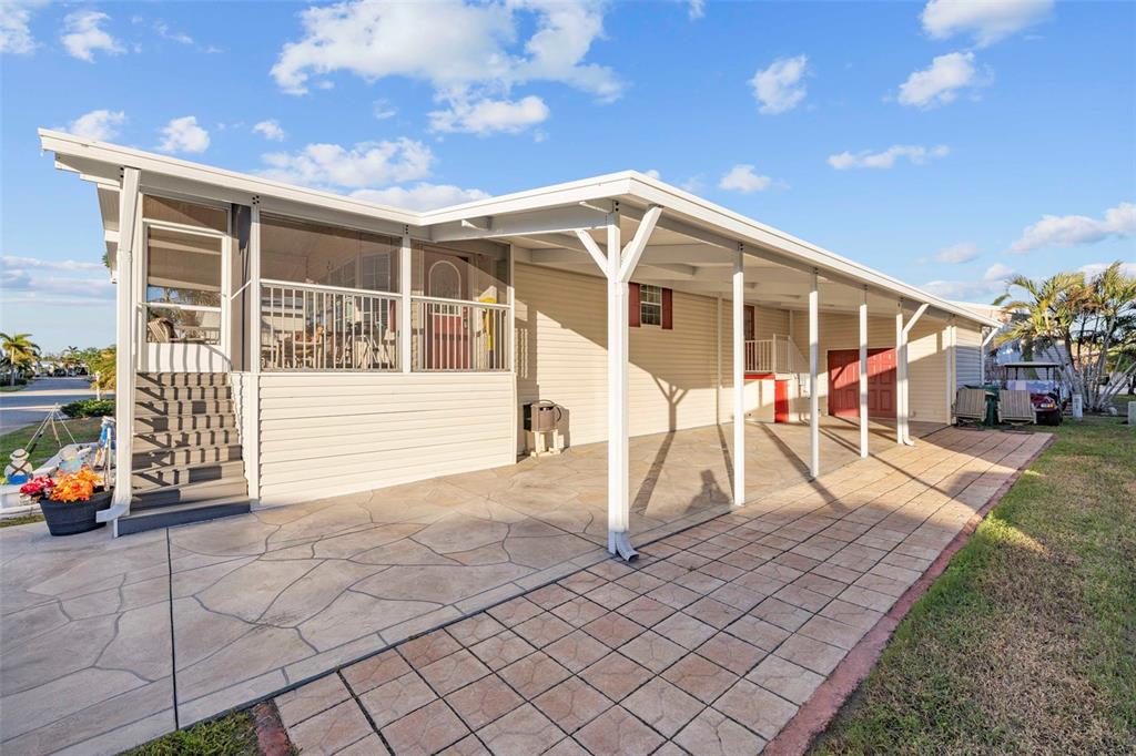 27 Freeman Avenue Punta Gorda, FL 33950 - Photo 29 of 32 a view of a house with backyard