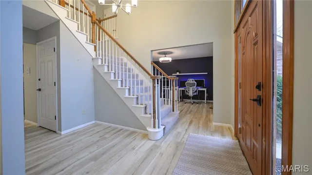 $520,000 | 6906 Wellsford Court, Oakville, MO 63129