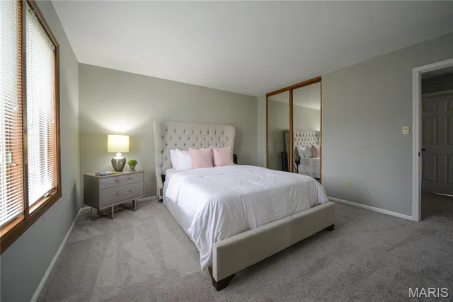 $520,000 | 6906 Wellsford Court, Oakville, MO 63129