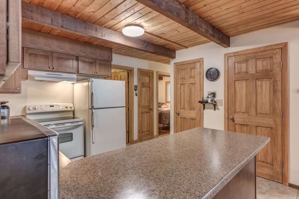 145 Fernwood Road Stoddard, NH 03464 - Photo 8 of 40