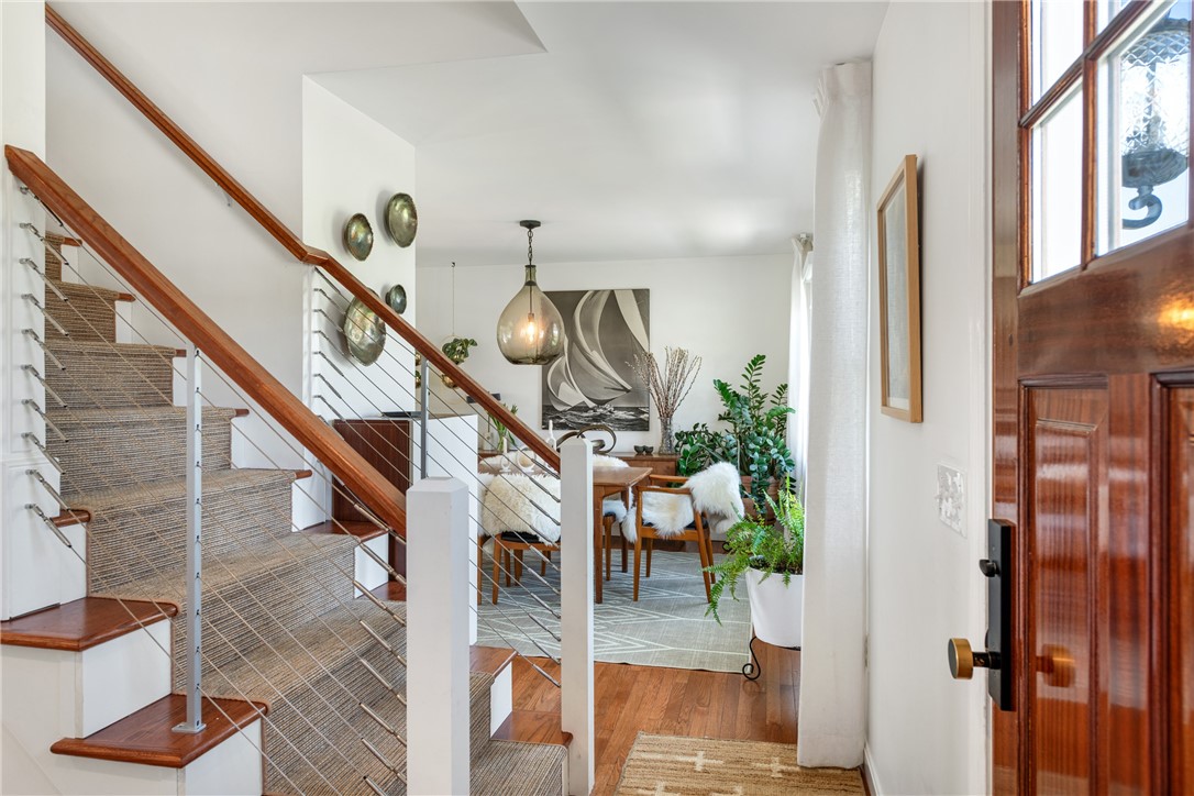7 Maloney Lane Middletown, RI 02842 - Photo 3 of 35 Gallery Image 3