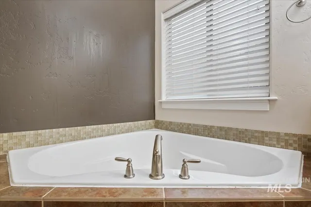 $425,000 | 640 Southwest Miner Street, Mountain Home, ID 83647