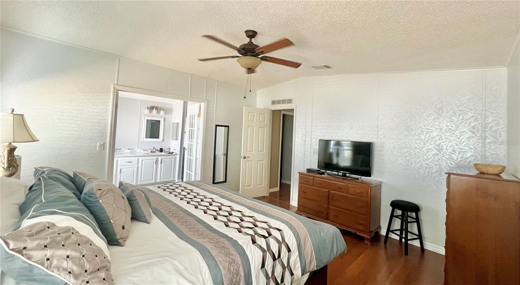 1100 South Belcher Road, Unit 512 Largo, FL 33771 - Photo 41 of 73 Primary bedroom