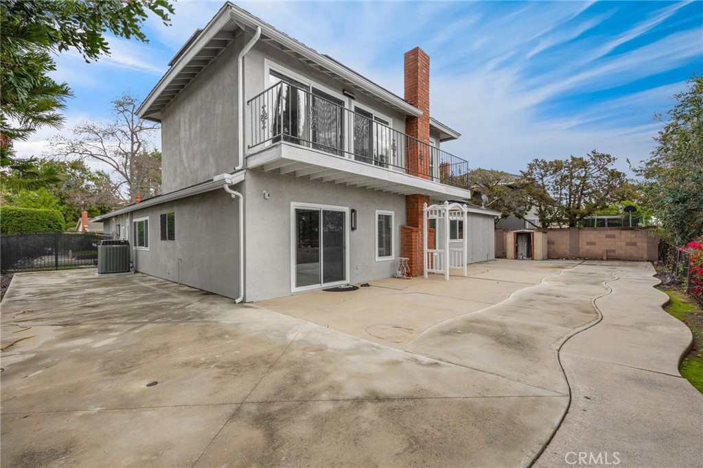 584 Brookwood Street Brea, CA 92821 - Photo 22 of 25