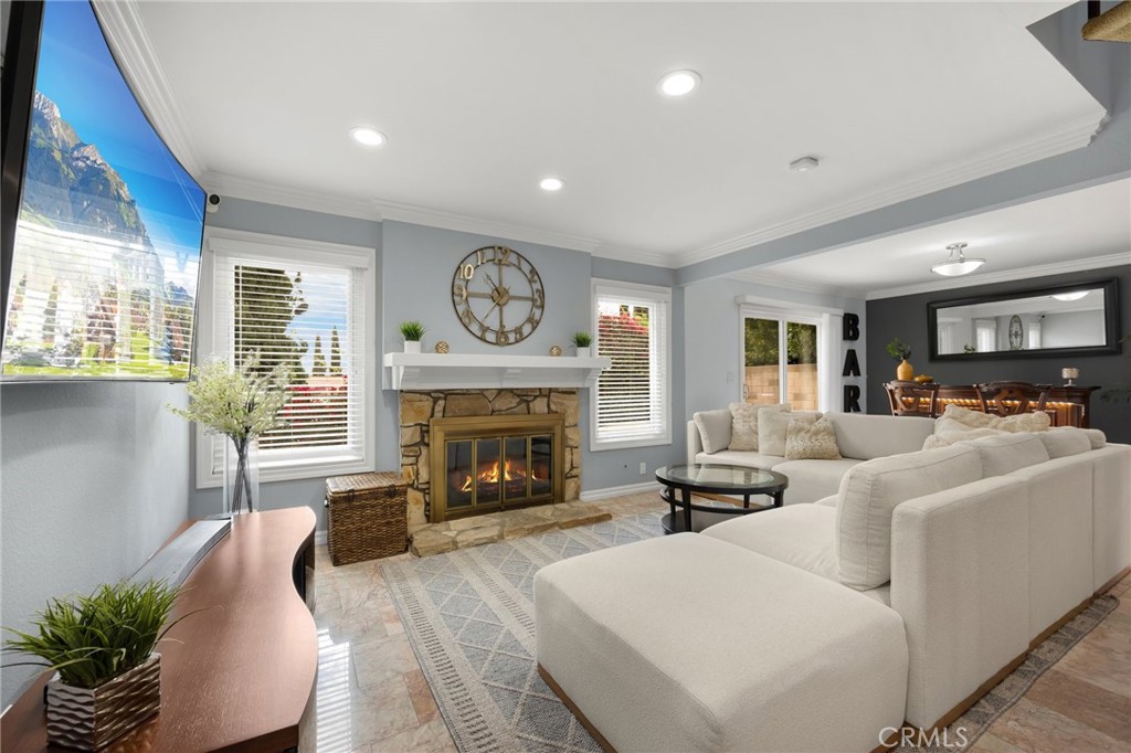 584 Brookwood Street Brea, CA 92821 - Photo 4 of 25