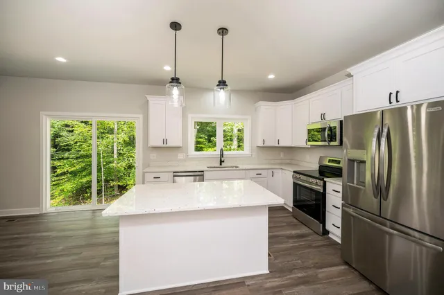 $595,000 | 10602 Greenwood Drive, Spotsylvania, VA 22553