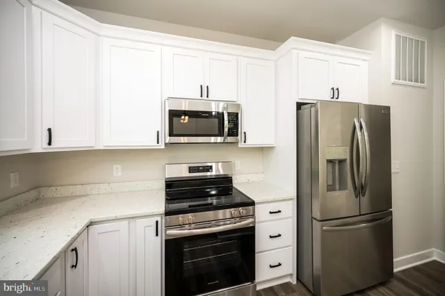 $595,000 | 10602 Greenwood Drive, Spotsylvania, VA 22553