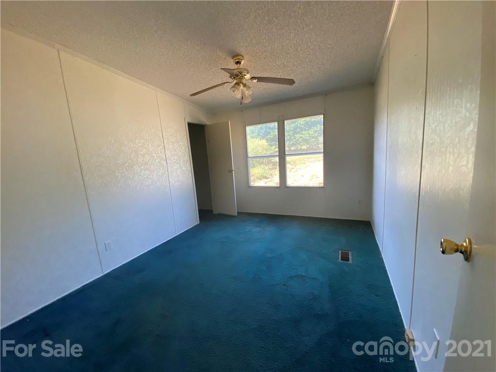 978 Matheson Road Hiddenite, NC 28636 - Photo 13 of 14 Gallery Image 13
