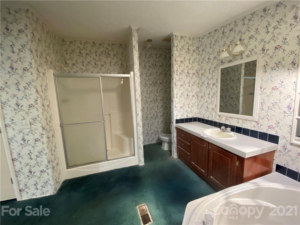 978 Matheson Road Hiddenite, NC 28636 - Photo 10 of 14 Gallery Image 10
