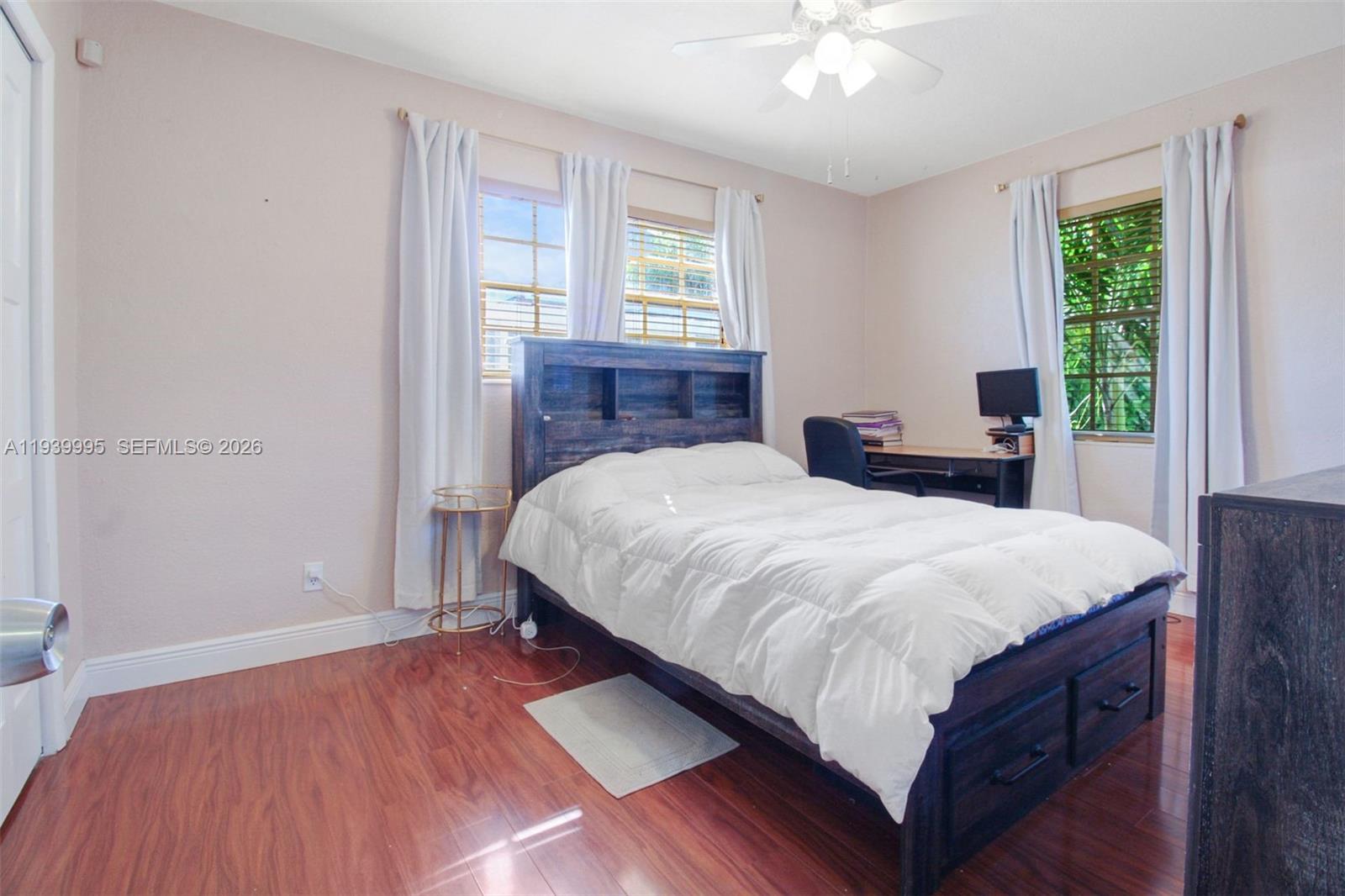 8230 Southwest 30th Street Miami, FL 33155 - Photo 15 of 27