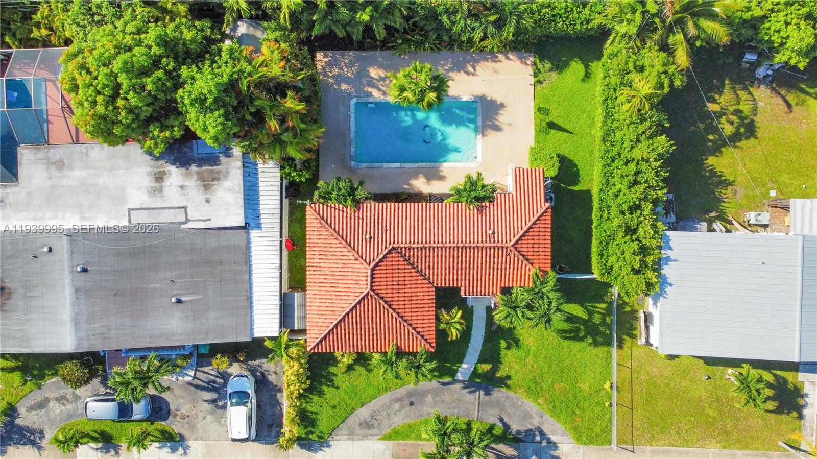 8230 Southwest 30th Street Miami, FL 33155 - Photo 2 of 27