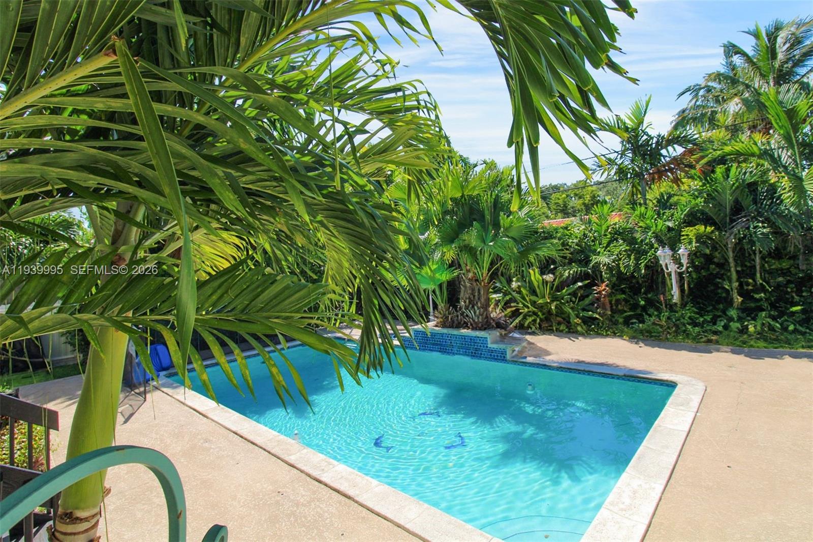 8230 Southwest 30th Street Miami, FL 33155 - Photo 24 of 27