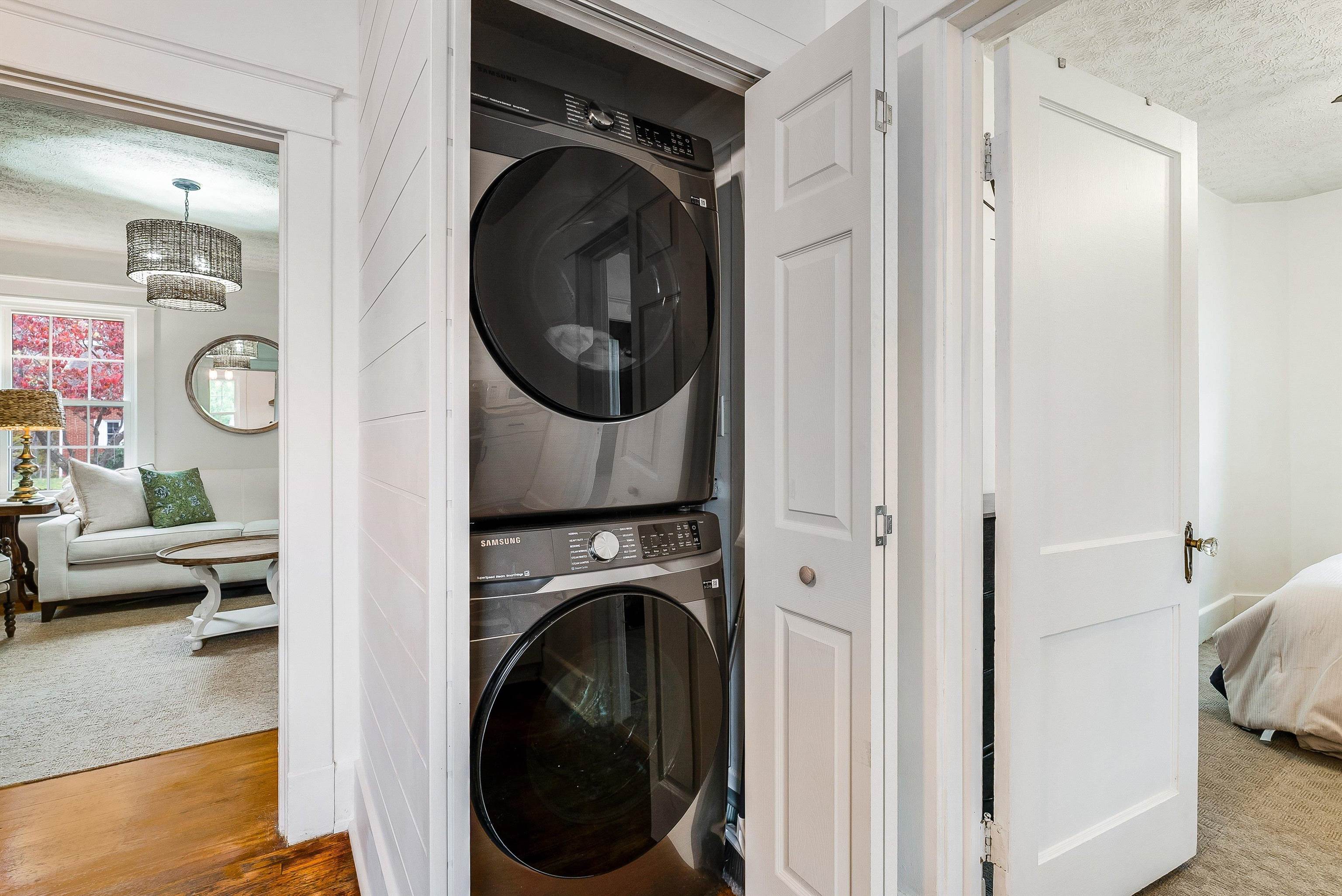 1637 Mulberry Street Waynesboro, VA 22980 - Photo 5 of 51