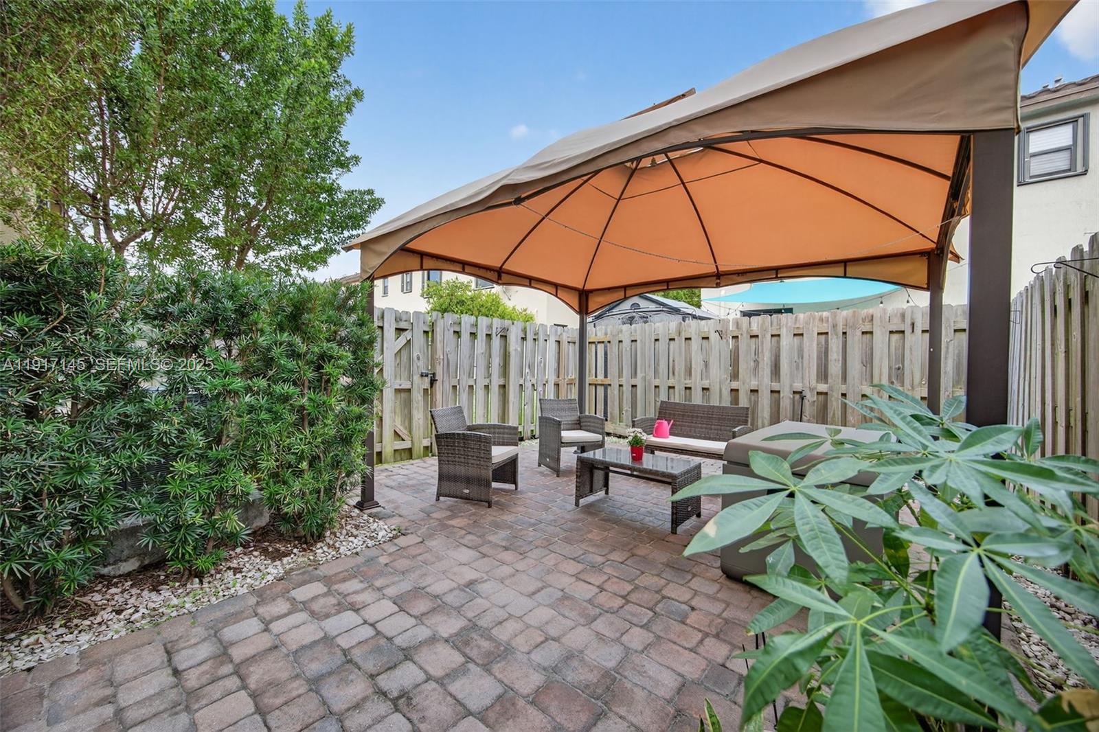 11527 Southwest 248th Lane Homestead, FL 33032 - Photo 31 of 44