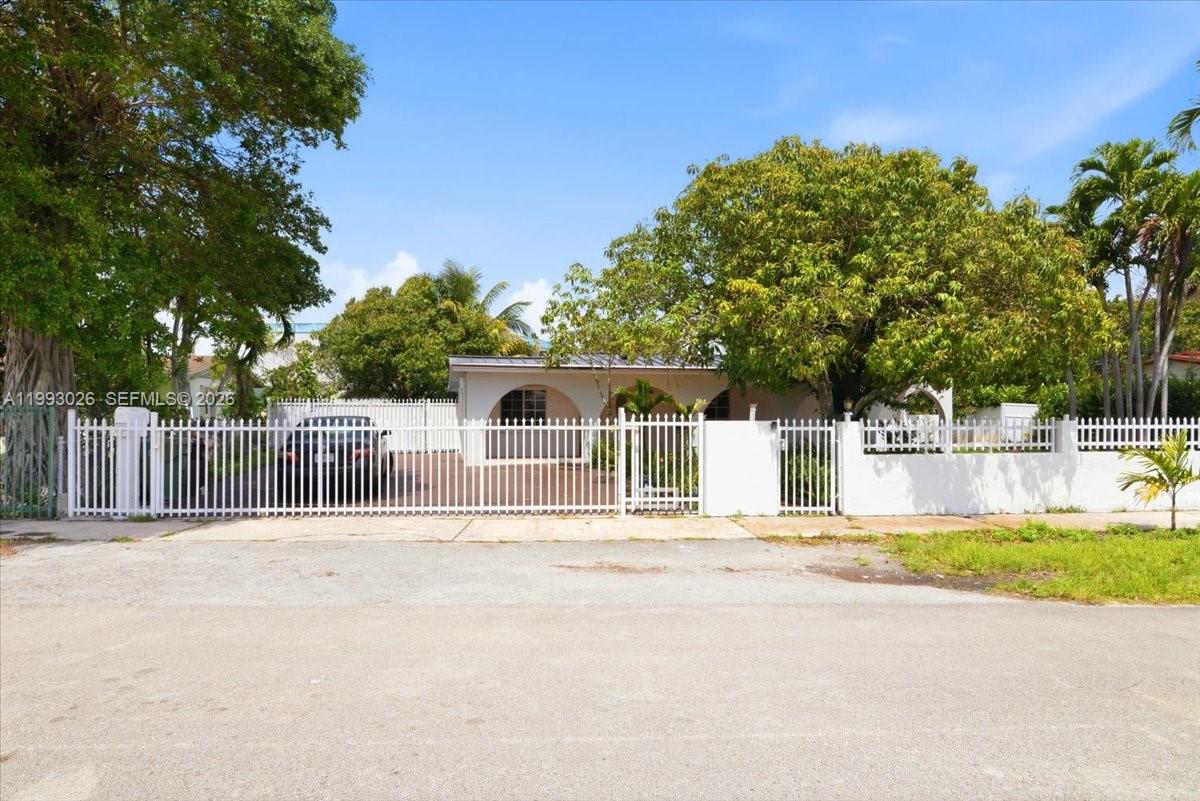 1271 West 83rd Street Hialeah, FL 33014 - Photo 14 of 51