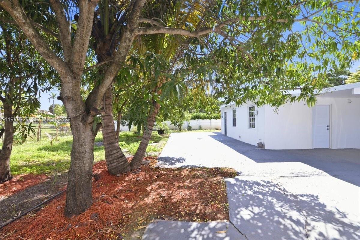 1271 West 83rd Street Hialeah, FL 33014 - Photo 18 of 51