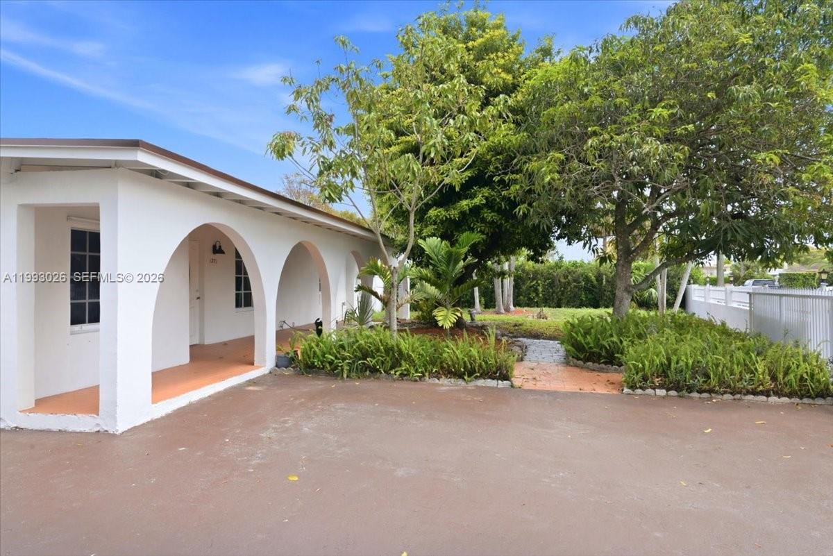 1271 West 83rd Street Hialeah, FL 33014 - Photo 2 of 51