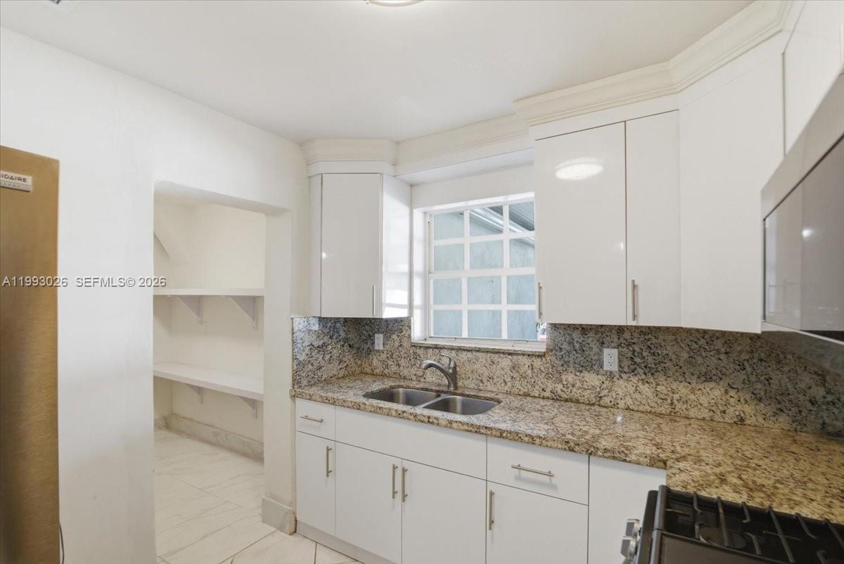 1271 West 83rd Street Hialeah, FL 33014 - Photo 24 of 51