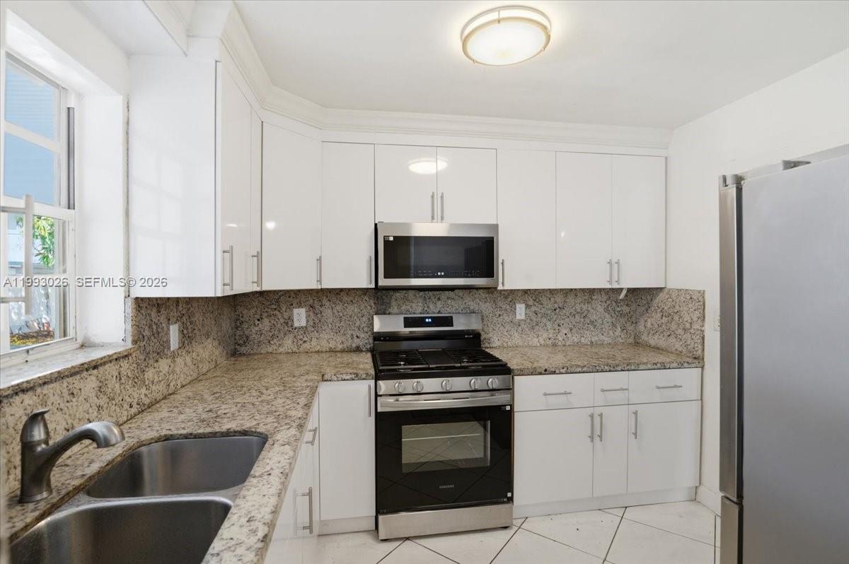 1271 West 83rd Street Hialeah, FL 33014 - Photo 26 of 51