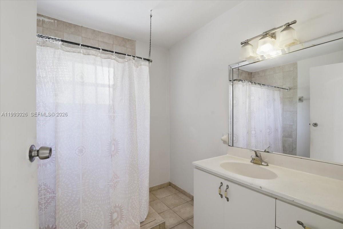 1271 West 83rd Street Hialeah, FL 33014 - Photo 35 of 51