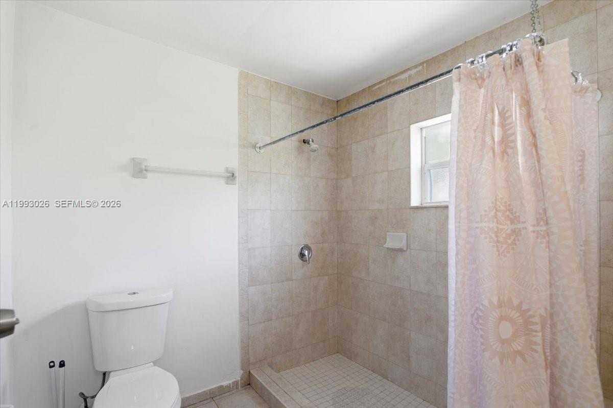 1271 West 83rd Street Hialeah, FL 33014 - Photo 36 of 51