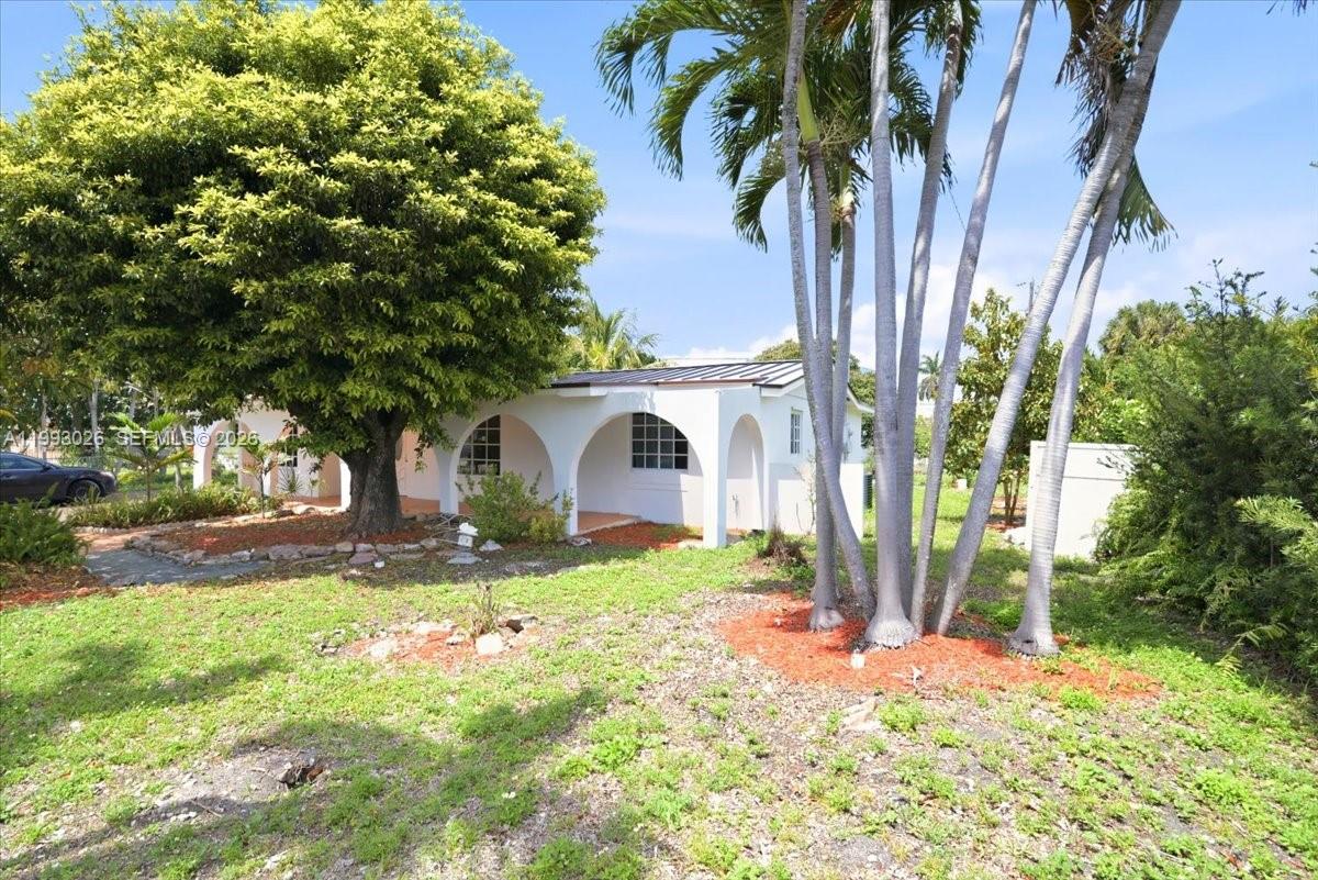 1271 West 83rd Street Hialeah, FL 33014 - Photo 7 of 51