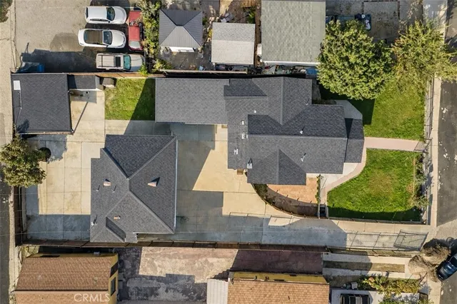 $899,000 | 11113 Van Buren Avenue, Los Angeles, CA 90044