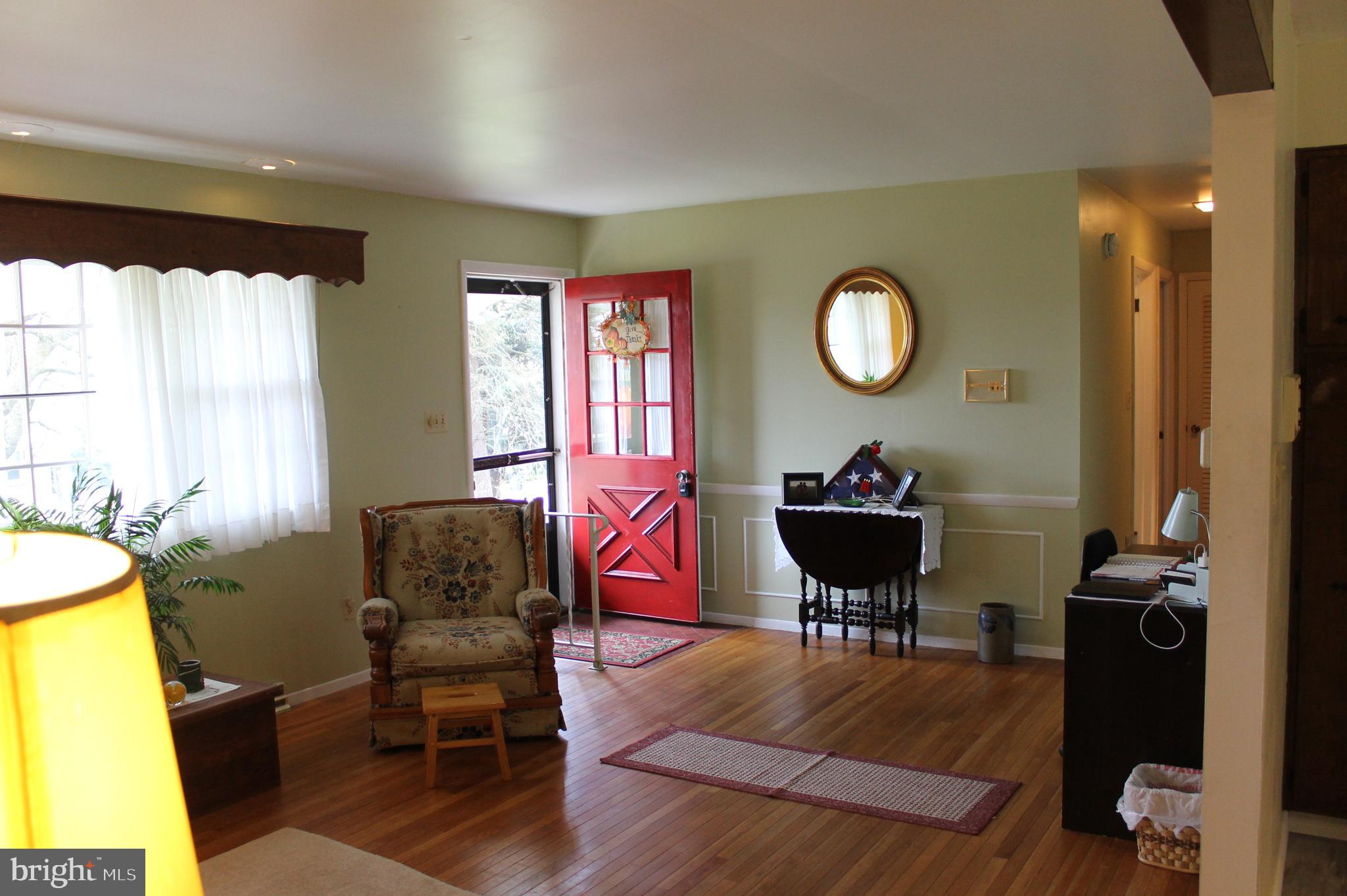 224 West Neversink Road Reading, PA 19606 - Photo 5 of 35 Gallery Image 5