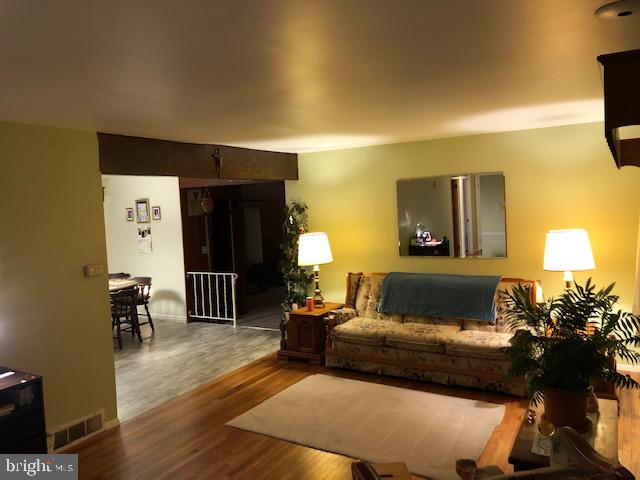 224 West Neversink Road Reading, PA 19606 - Photo 8 of 35 Gallery Image 8